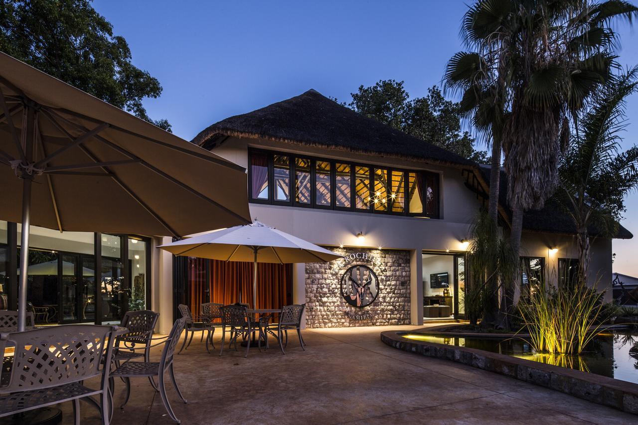 La Rochelle Lodge Okaukuejo Eksteriør billede