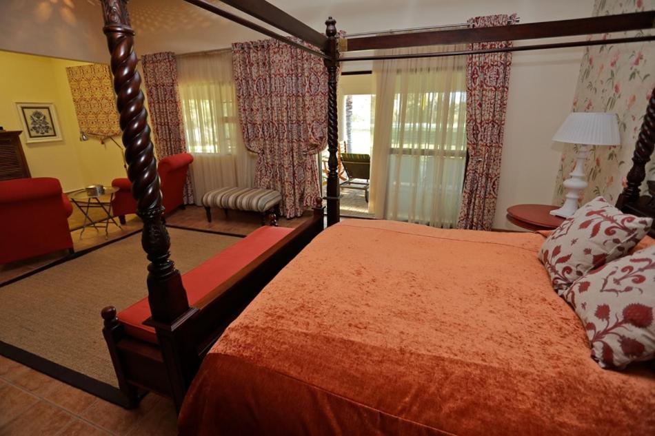 La Rochelle Lodge Okaukuejo Eksteriør billede